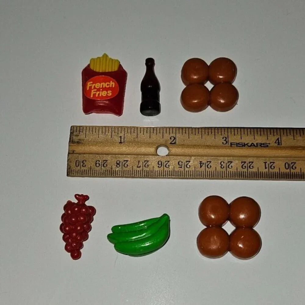 VTG Barbie Lot Fast Food French Fries Grill Hamburgers Soda Fruit Grapes Bananas